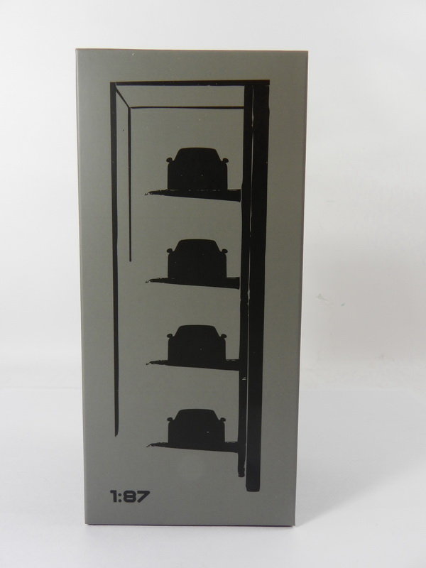 《烈馬驛站》1/87 Show Case 直立式 可放四部車，寬6.5 / 高16.5 / 深6 cm (PMA)