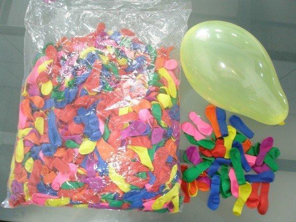 【優購精品館】小氣球 玩水球 夜市射氣球專用小汽球 ( 厚薄適中 ) 約1000顆入 ( 進口 ) /一中袋入(250)