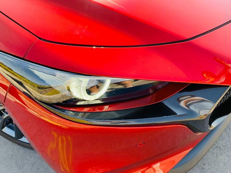 新款2019年 Mazda 馬自達3 4代 5門車 前大燈下燈眉 改裝 烤漆 卡夢