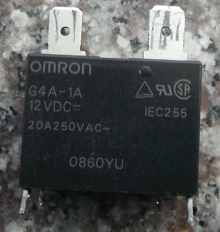 繼電器(30mmX15.5mmX22.5mm) DC12V 20A