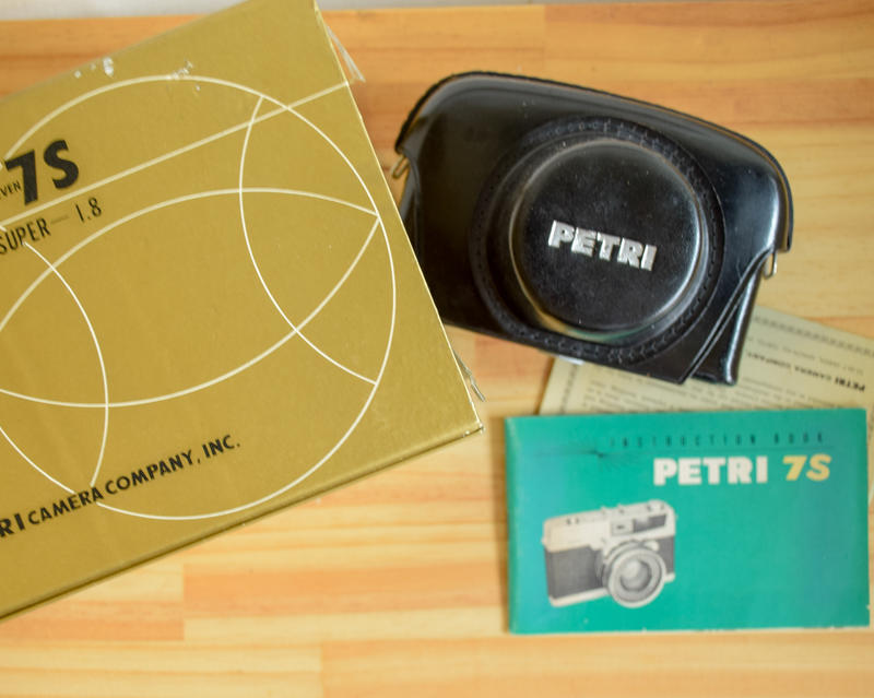 petri 7s  f1.8  骨董  盒裝  底片相機