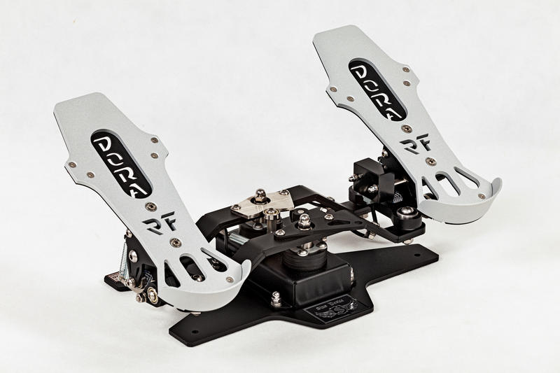 RF Dora V2 Rudder Pedals 銀色 高精準度飛行踏板 適用戰機與直升機