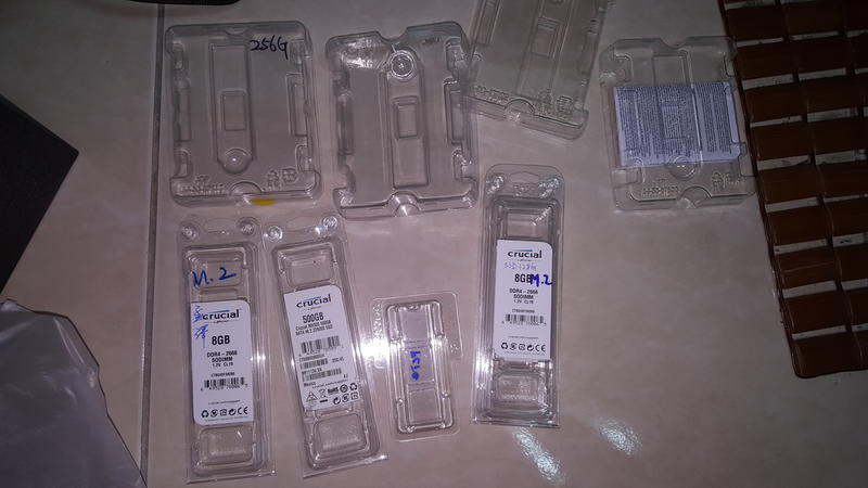 M.2.SATA 硬碟包裝套,保護M.2 SATA 硬碟. 長度:2280 ,物品售出不退不保..