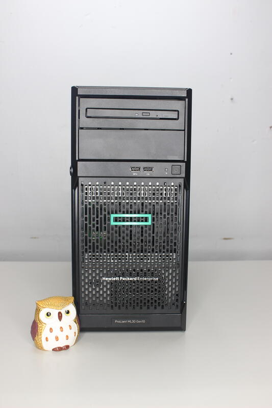 HP ML30 GEN10 /E-2123 CPU / 8GB RAM SUPPORT 2.5" 8bays