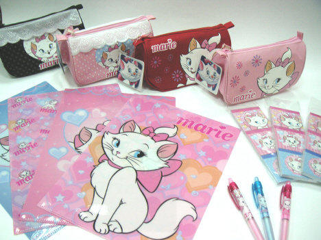 迪士尼瑪麗貓優質文具組【158元】化妝包/筆袋1、便條本1、資料夾1組、自動鉛筆3