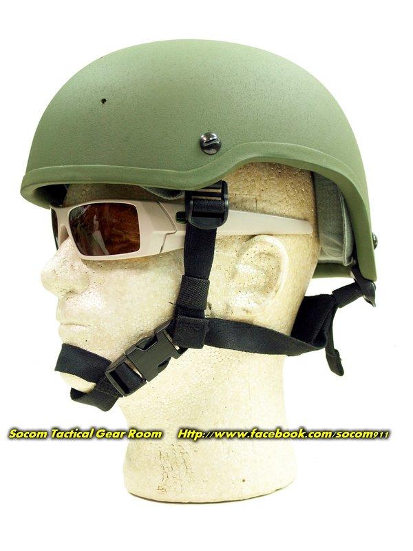 美品　米軍　実物　ECH HELMET LARGE 送料無料 米軍 実物 ECH HELMET CERADYNE 社製HELMET LARGE 美品 米軍 実物 ECH