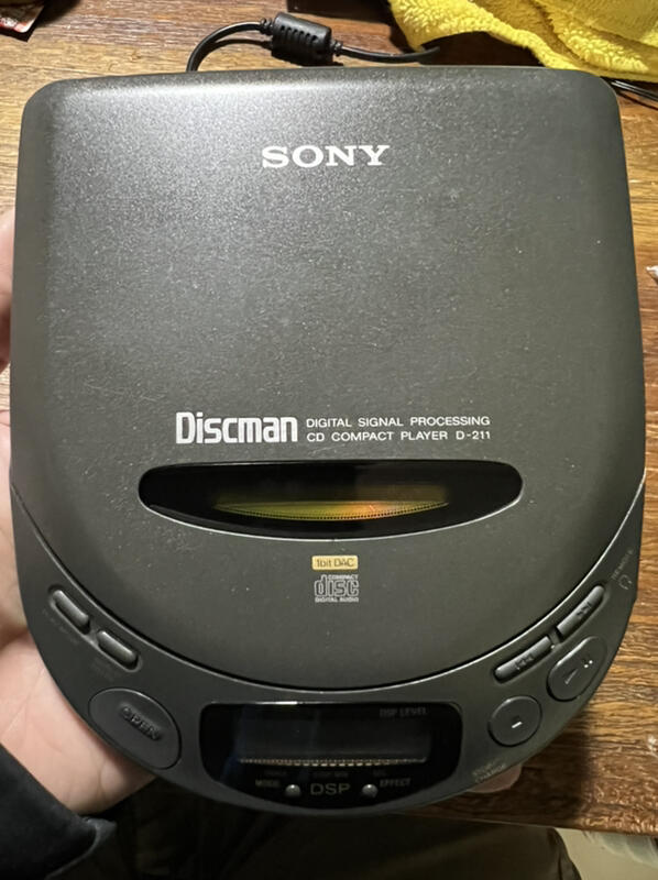 SONY ソニー D-E305 CDウォークマン ポータブルCDプレーヤー