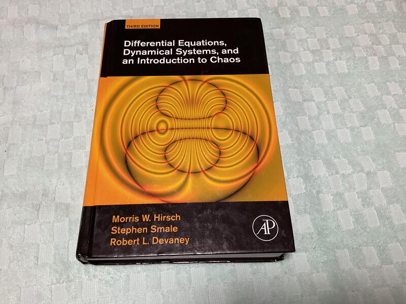 (Hirsch-Smale)Differential Equations,Dynamical Systems,Chaos