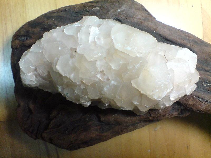 天然台灣造型粉水晶/奇木 樹瘤 玉髓 隕石 奇石 雅石 水晶 珊瑚 藍寶