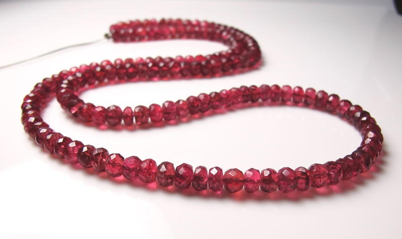 【天然寶石DIY串珠材料-超值組】極品紅寶般閃亮紅尖晶石算盤刻面造型寶石珠串限量款6