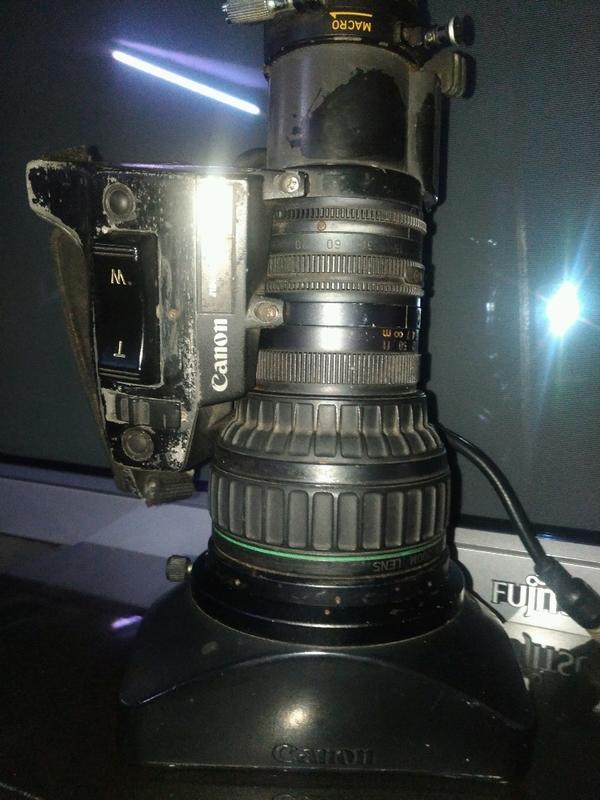 Canon.•J15ax8B4。s12鏡头乂2