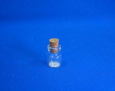 12*18玻璃空瓶 規格(不含軟木塞):高1.8cm直徑1.2cm