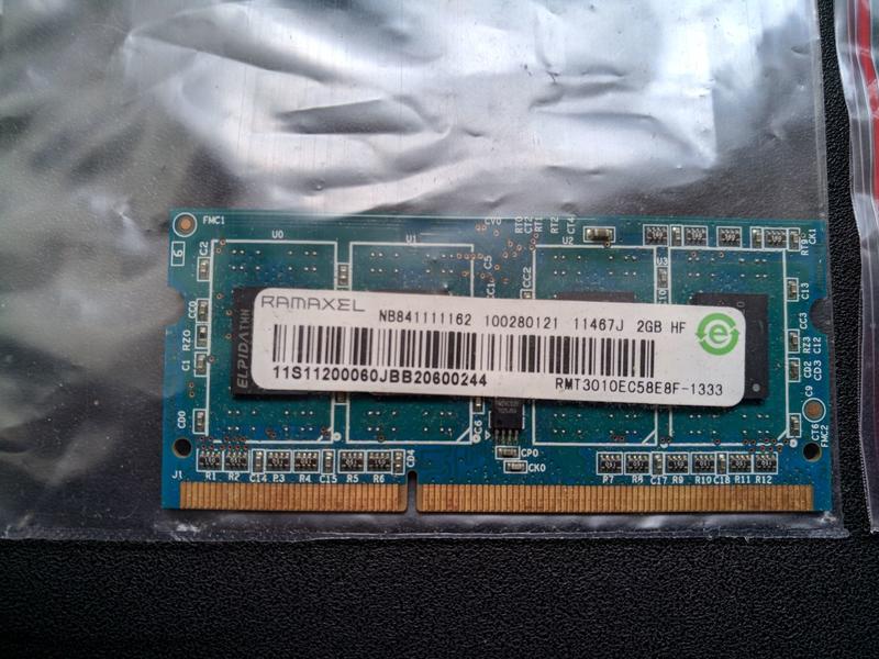 筆電記憶體 DDR3 2G * 2 共4G 不分售（已售出）