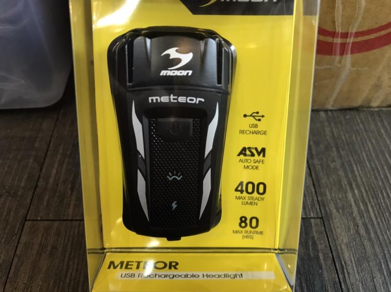 [304bike 台北市]Moon Meteor 400 自行車前燈 高亮度 USB充電 記憶模式 單車前燈 300改款