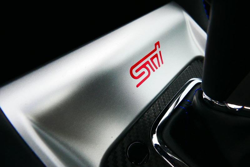 SUBARU【排檔STI標誌貼】寬4公分~3M美國進口1080高品質車貼專用膠膜製作