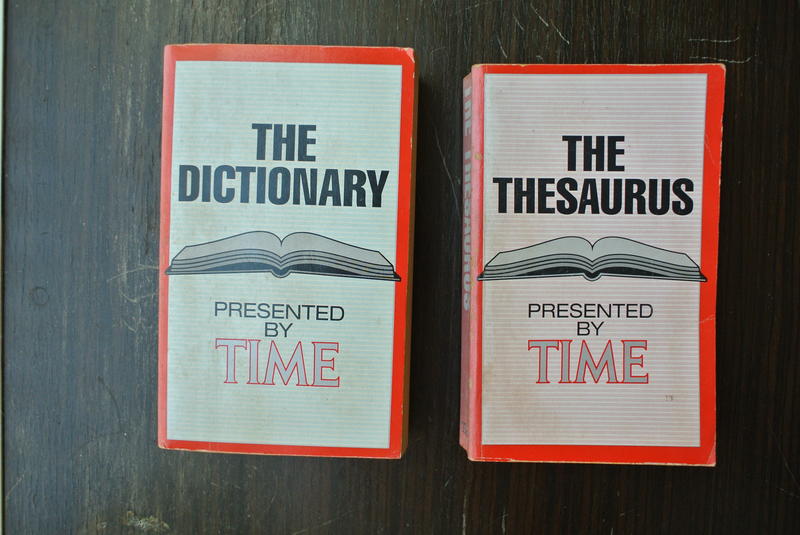 The Dictionary + The Thesaurus by Time (二本一套合售）
