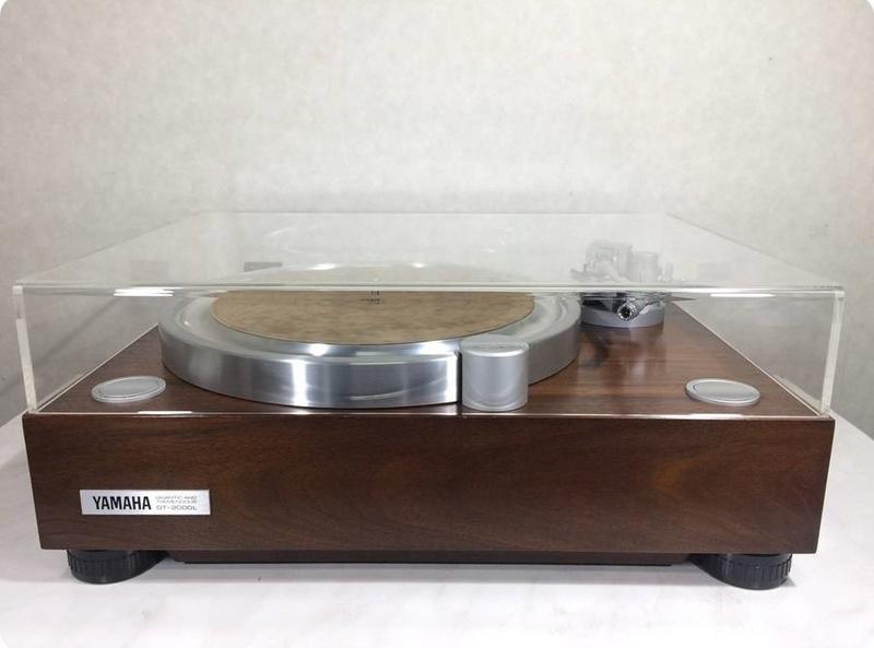 科技島-代購95成新YAMAHA GT-2000L自動升降唱片機YAL-1 (已售出)
