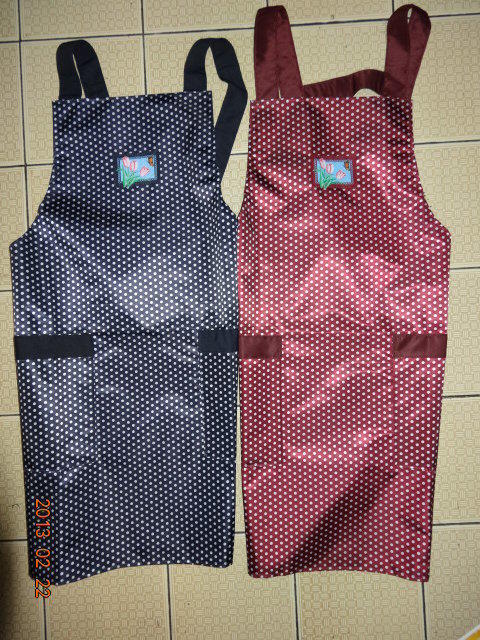 台灣製鬱金香圓點PVC防水兩口袋圍裙(有2個口袋) 防水圍裙