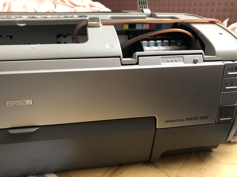 EPSON PHOTO 1390 A3+尺寸六色噴墨印表機+破解晶片連續供墨