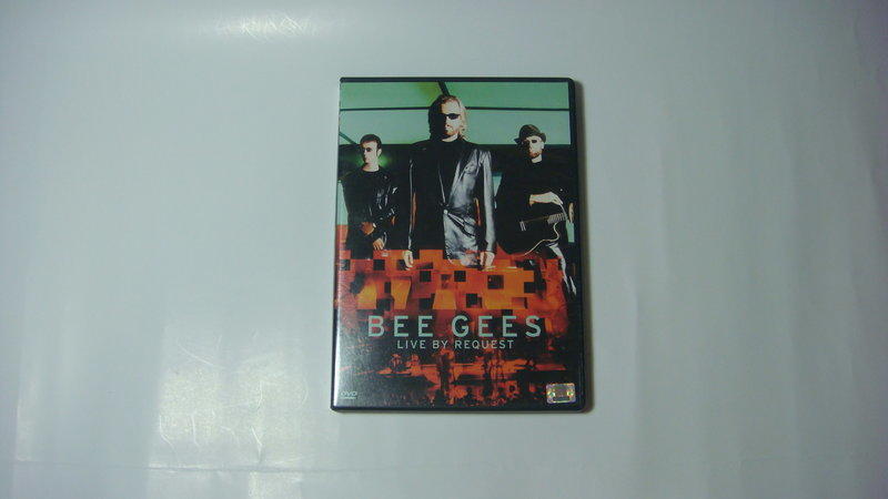 激安 便宜賣 比吉斯 Bee Gees Live By Request 演唱會 DVD 附側標 二手