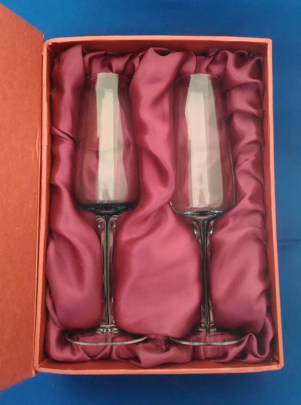 情人節限定"香檳杯禮盒組" 含客製化雕刻