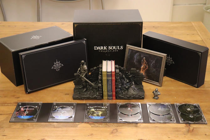 PS4 黑暗靈魂 DARK SOULS TRILOGY BOX 限定版 三部曲 純日版 全新 PS5 向下相容 宮崎英高