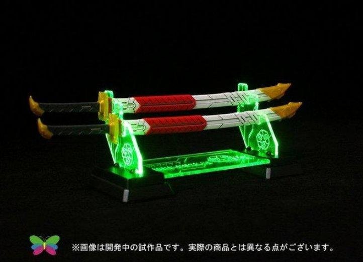 [情人 男友禮物多功能][PG MG HG 通用支架+4個燈泡組 綠燈 戰國異端 紅異端 高達模型玩具 特典 金屬刀刀架
