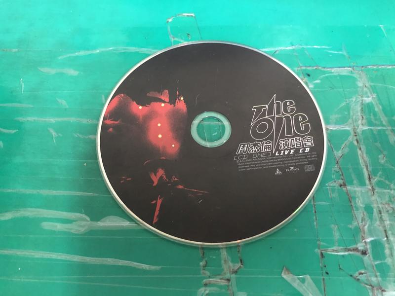 二手裸片 CD 專輯 周杰倫演唱會 THE ONE LIVE 2CD <Z53>Z140