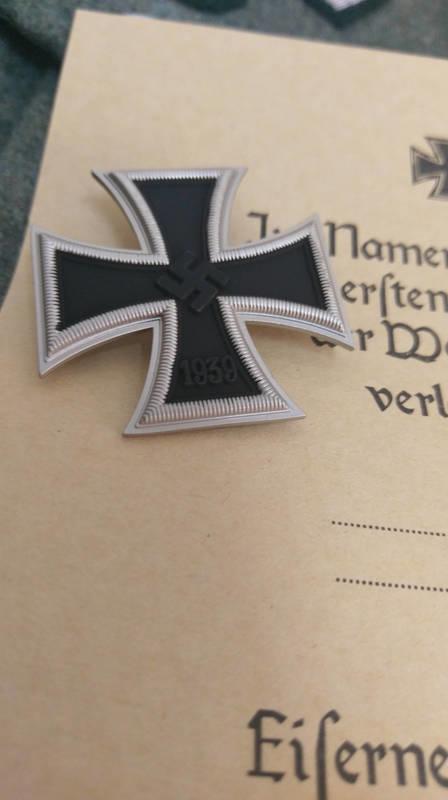 復刻 二戰 德國 一級鐵十字勳章(刺馬針版) 附證書 納粹   德軍 章 複刻 重演 鐵十字 勛章