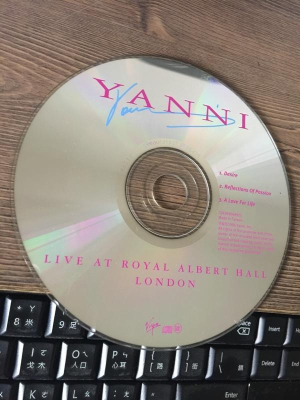 二手裸片CD  yanni雅尼》live at royal albert hall london-desire <G75