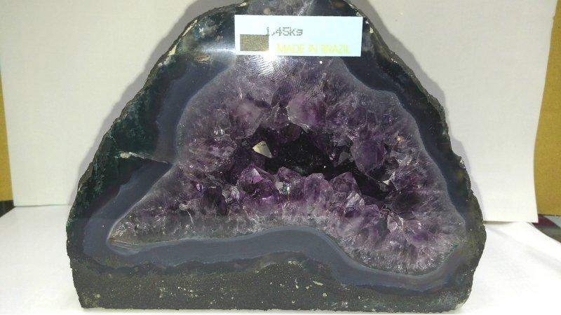 紫水晶洞 1.45kg