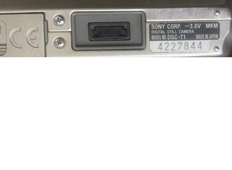 二手故障Sony Cybershot DSC-T1 相機(上電有反應但無法使用當收藏/裝飾品)