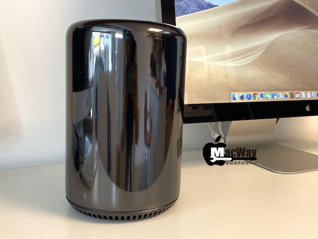 『售』麥威 Mac Pro A1481 Late 2013 4核8線, 3.7GHz四核心處理器, 雙 D300 2G