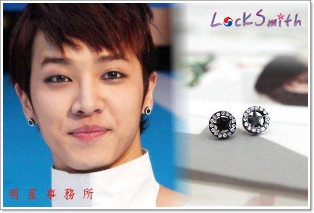 韓國進口ASMAMA官方正品 Highlight BEAST 李起光 同款閃鑽拱星圓耳釘耳環 (單支價)