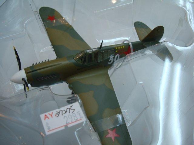 模王精品--EASY MODEL--1/72成品飛機--P-40E "Tomahawk"No.37275