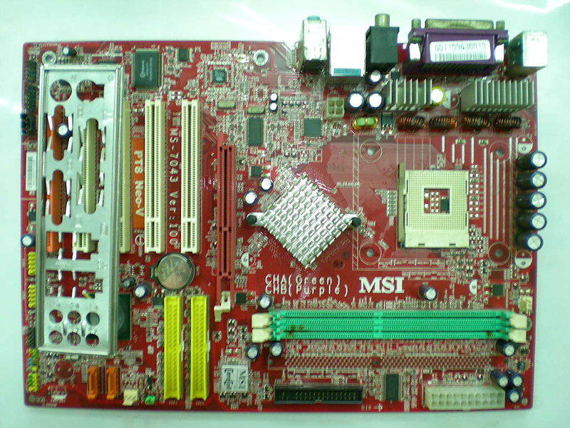 @非買不可@微星 MS-7043(PT8 Neo-V) DDR/AGP/SATA/478