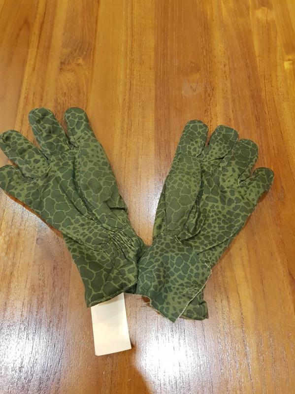 波蘭軍puma全新！迷彩軍用手套 (公發品) size:ML 中指指尖 量到手套底17.cm四個手指的寬度不超過11公分