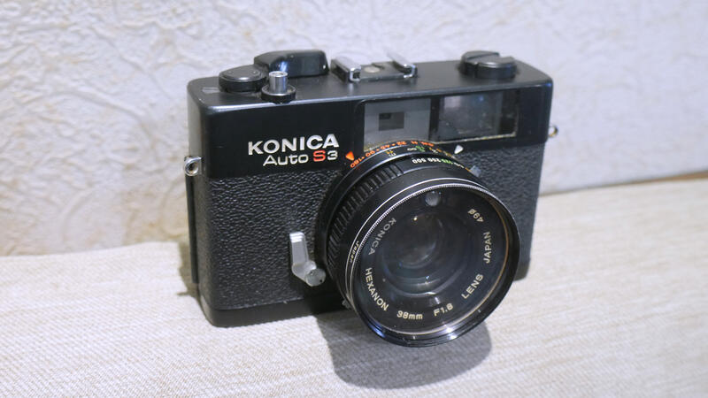 +草莓罐頭+日本製 Konica Auto S3 底片相機 鏡頭黴班 測光功能已故障 零件機