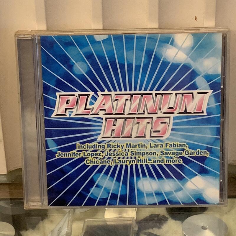 [鳴曲音響] Platinum Hits(西洋流行歌曲精選)：哥倫比亞Columbia唱片(瑞奇馬丁、珍妮佛羅培茲..)