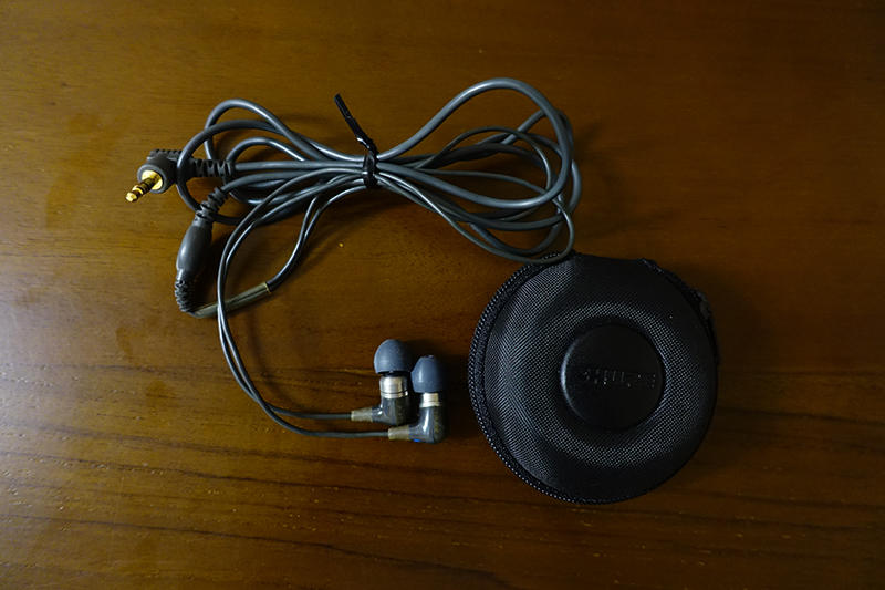 二手SHURE E4C 耳道式耳機
