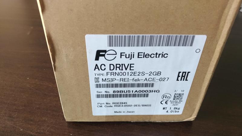 FUJI 富士變頻器FRN0012E2S-2GB 3/1相220VAC輸入2.2KW 12A 輸出| 露天