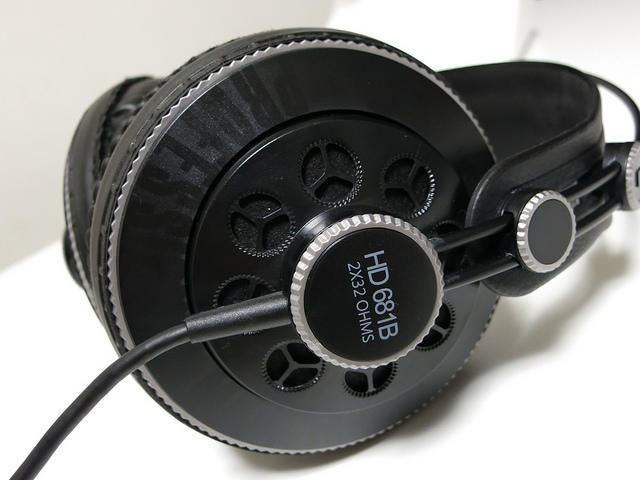 【老羊樂器店】頭戴式耳機  Superlux HD681B 半開放 監聽耳機 耳罩式耳機