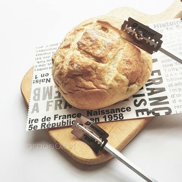 【6C02】麵包整型刀(彎型)
