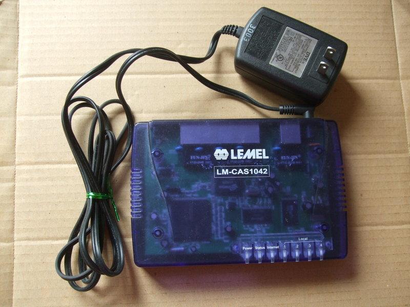 G. 二手 ~ LEMEL 聯強 LM-CAS1042 四埠 IP寬頻分享器 路由器 IP分享器 ~ 直購價 NT149