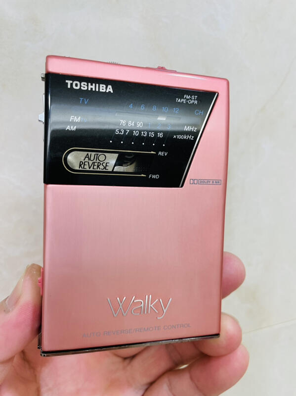 ポータブルプレーヤー TOSHIBA Walky KT-GS30F ポータブルプレーヤー TOSHIBA Walky KT-GS30F Yahoo