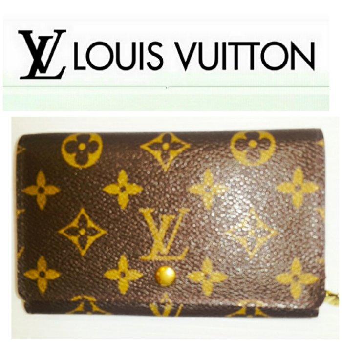 Louise Vuitton 路易威登 LV 2折式Monogram中夾 翻扣錢包 皮夾 零錢袋 發財夾(已售勿標)