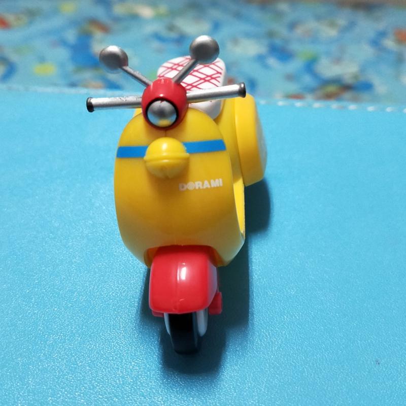 哆啦美 - 迴力車玩具