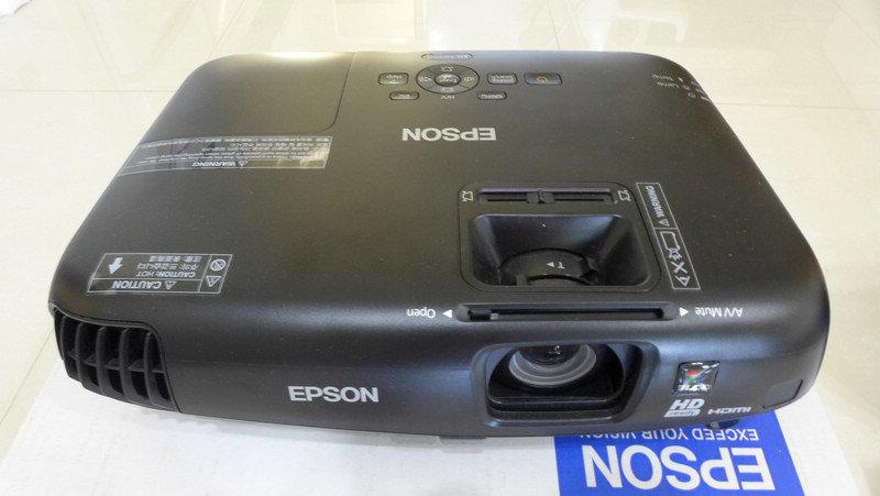 EPSON EH-TW550 720P HDMI 3D 投影機 加贈2支副廠3D眼鏡