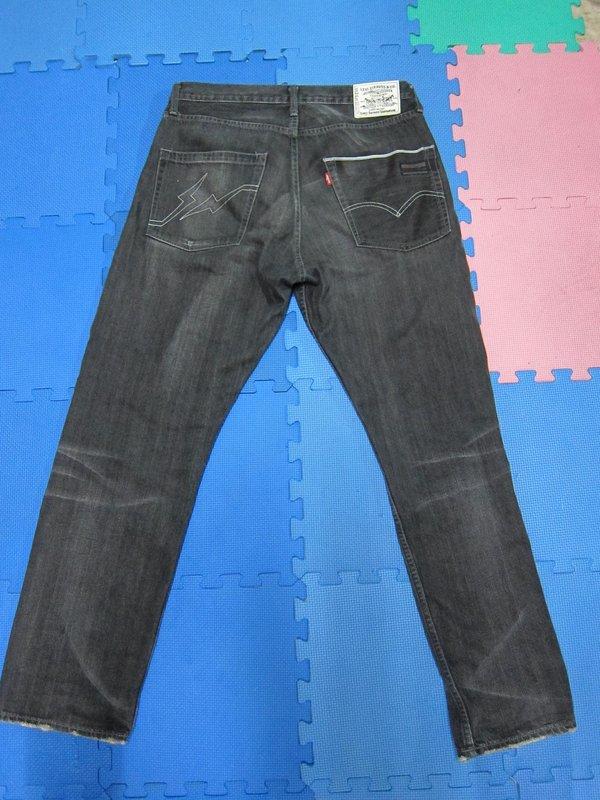 Levi's Fenom Fragment 505-0207 黑水洗白標白扣W34 | 露天市集| 全台