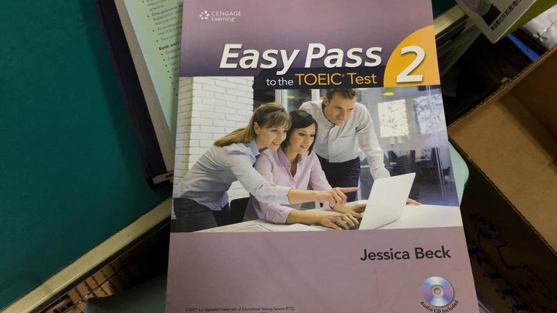 附光碟無劃記 EASY PASS TO THE TOEIC TEST 2: STUDENT'S BOOK 49G